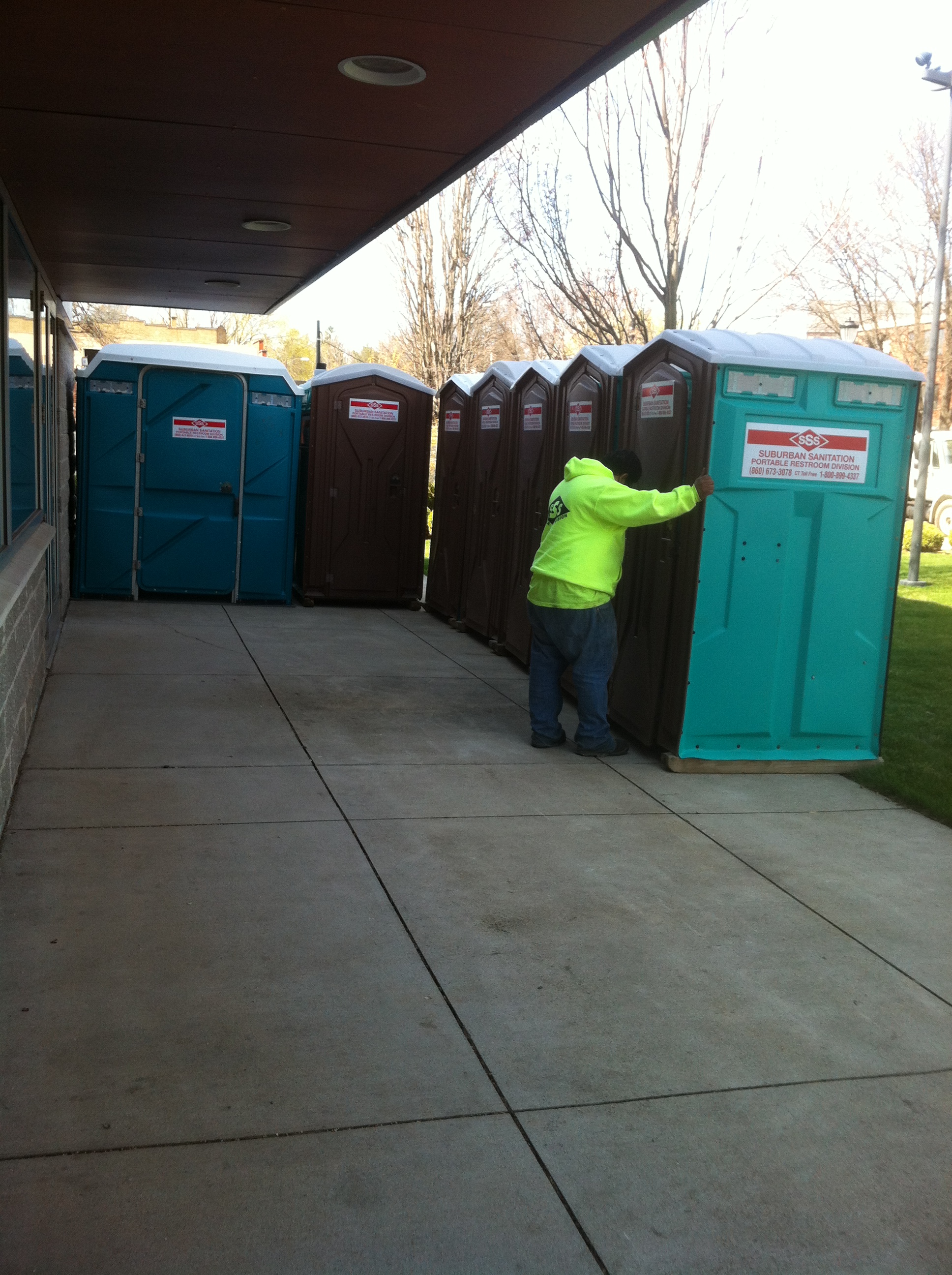 Portable Restrooms SSS Canton CT, East Hampton CT